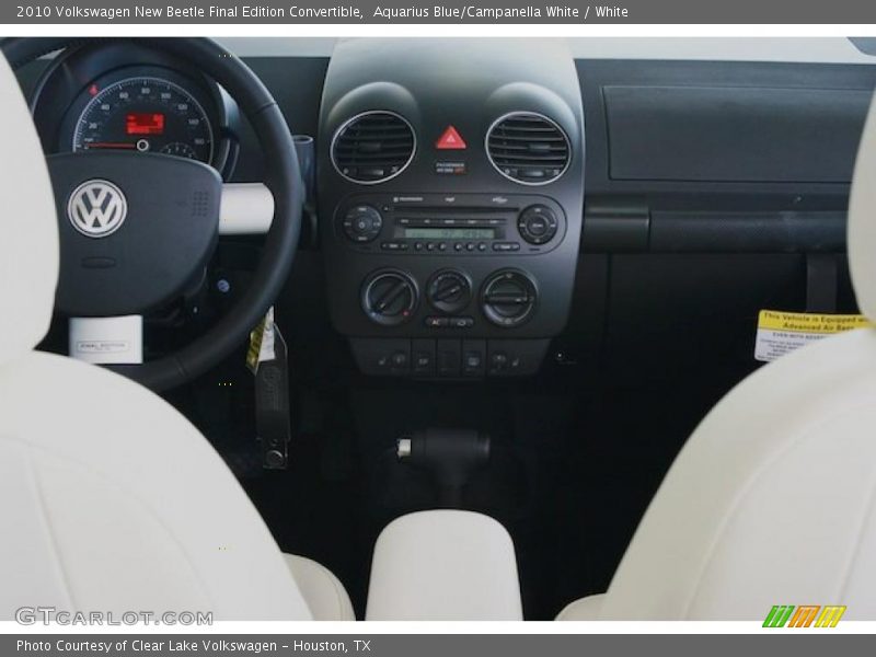 Aquarius Blue/Campanella White / White 2010 Volkswagen New Beetle Final Edition Convertible