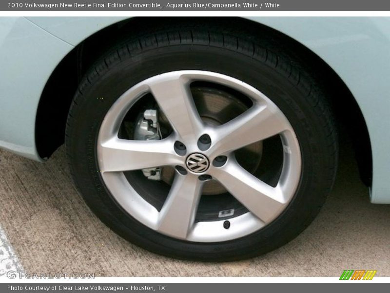 Aquarius Blue/Campanella White / White 2010 Volkswagen New Beetle Final Edition Convertible