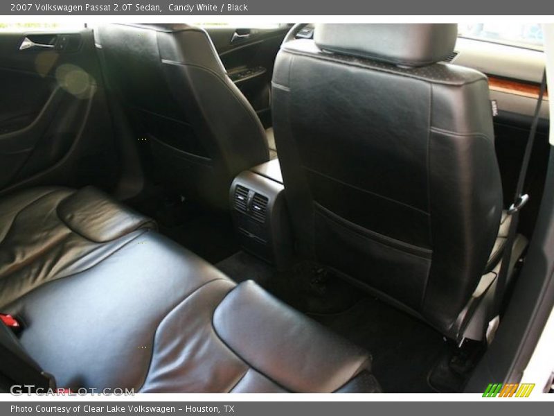 Candy White / Black 2007 Volkswagen Passat 2.0T Sedan
