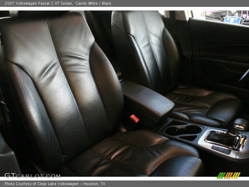 Candy White / Black 2007 Volkswagen Passat 2.0T Sedan
