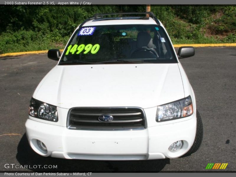 Aspen White / Gray 2003 Subaru Forester 2.5 XS