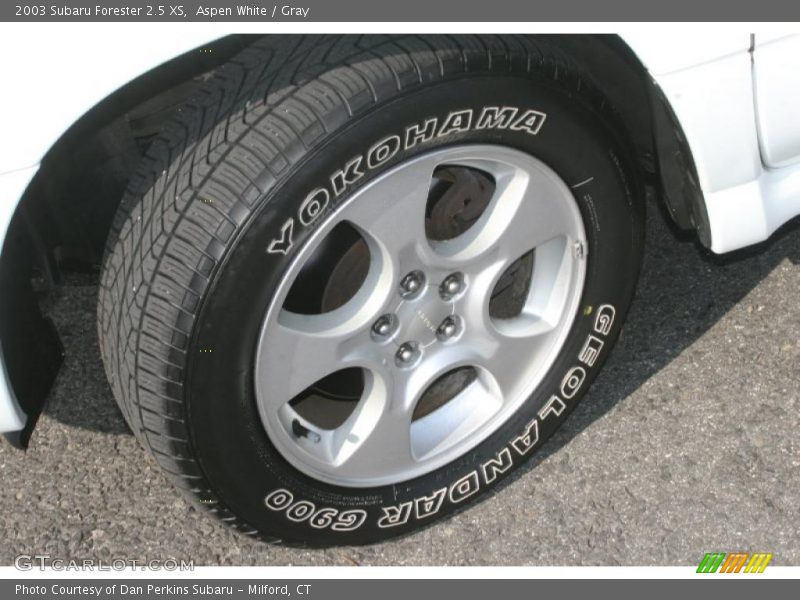 Aspen White / Gray 2003 Subaru Forester 2.5 XS