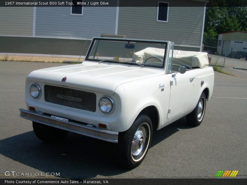 Front 3/4 View of 1967 Scout 800 Soft Top