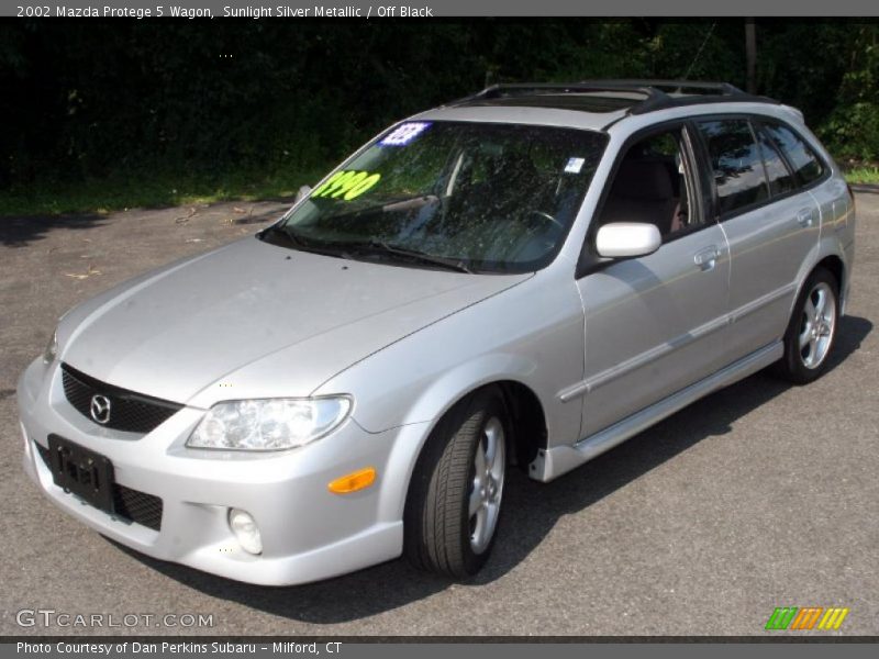 Sunlight Silver Metallic / Off Black 2002 Mazda Protege 5 Wagon
