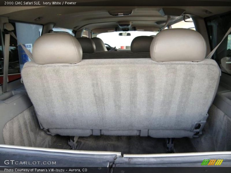 Ivory White / Pewter 2000 GMC Safari SLE