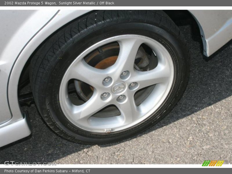 Sunlight Silver Metallic / Off Black 2002 Mazda Protege 5 Wagon