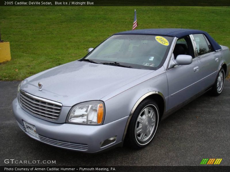 Blue Ice / Midnight Blue 2005 Cadillac DeVille Sedan