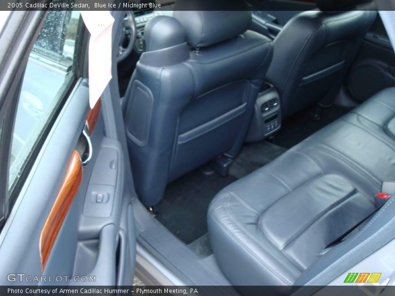 Blue Ice / Midnight Blue 2005 Cadillac DeVille Sedan