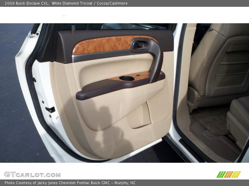 White Diamond Tricoat / Cocoa/Cashmere 2009 Buick Enclave CXL