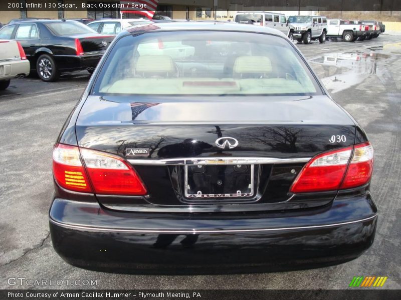 Black Obsidian / Beige 2001 Infiniti I 30 Sedan