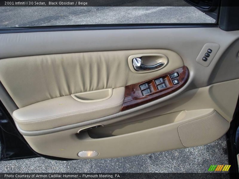 Black Obsidian / Beige 2001 Infiniti I 30 Sedan