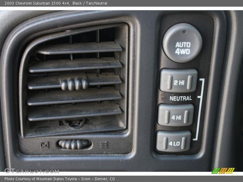 Black / Tan/Neutral 2003 Chevrolet Suburban 1500 4x4