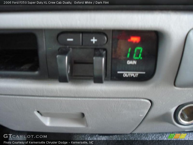Oxford White / Dark Flint 2006 Ford F350 Super Duty XL Crew Cab Dually