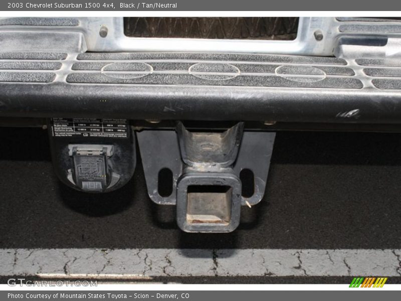 Black / Tan/Neutral 2003 Chevrolet Suburban 1500 4x4