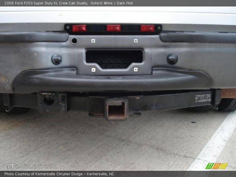 Oxford White / Dark Flint 2006 Ford F350 Super Duty XL Crew Cab Dually