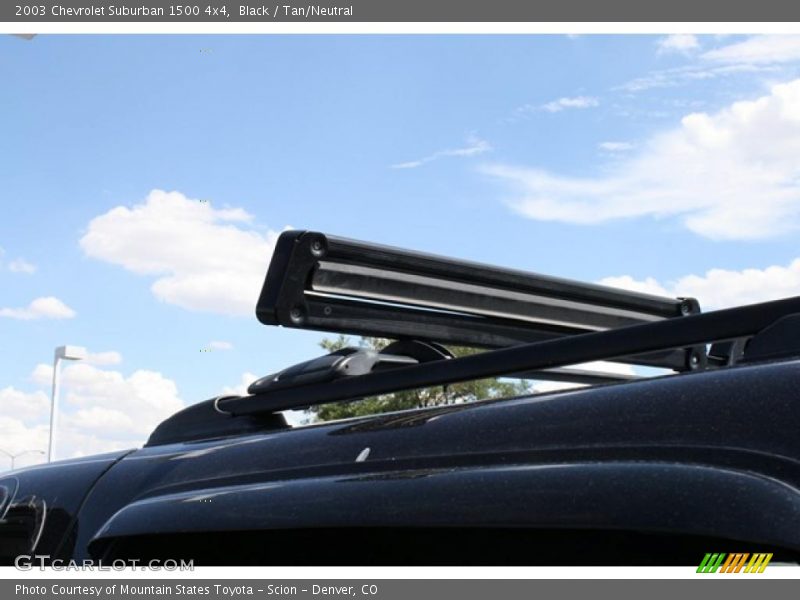 Black / Tan/Neutral 2003 Chevrolet Suburban 1500 4x4