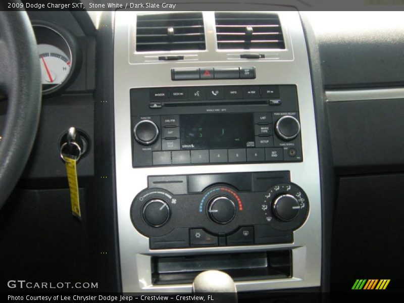 Stone White / Dark Slate Gray 2009 Dodge Charger SXT
