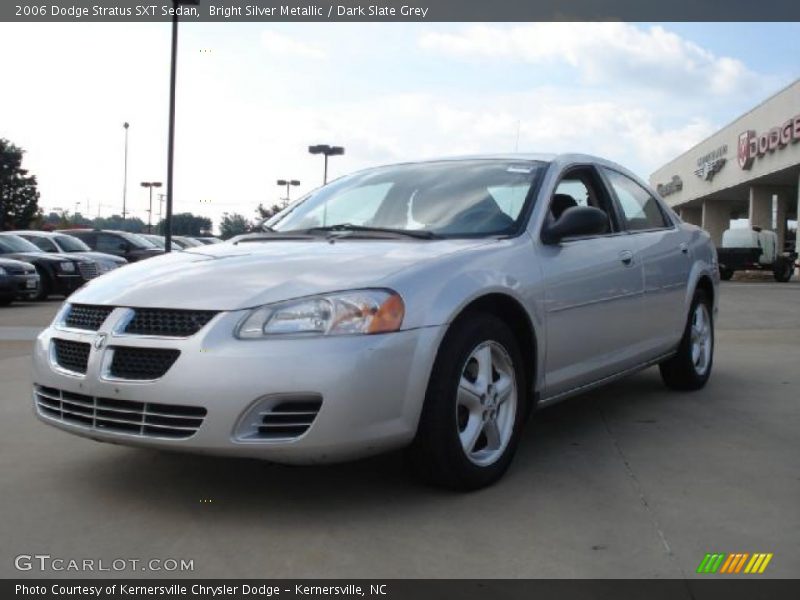 Bright Silver Metallic / Dark Slate Grey 2006 Dodge Stratus SXT Sedan