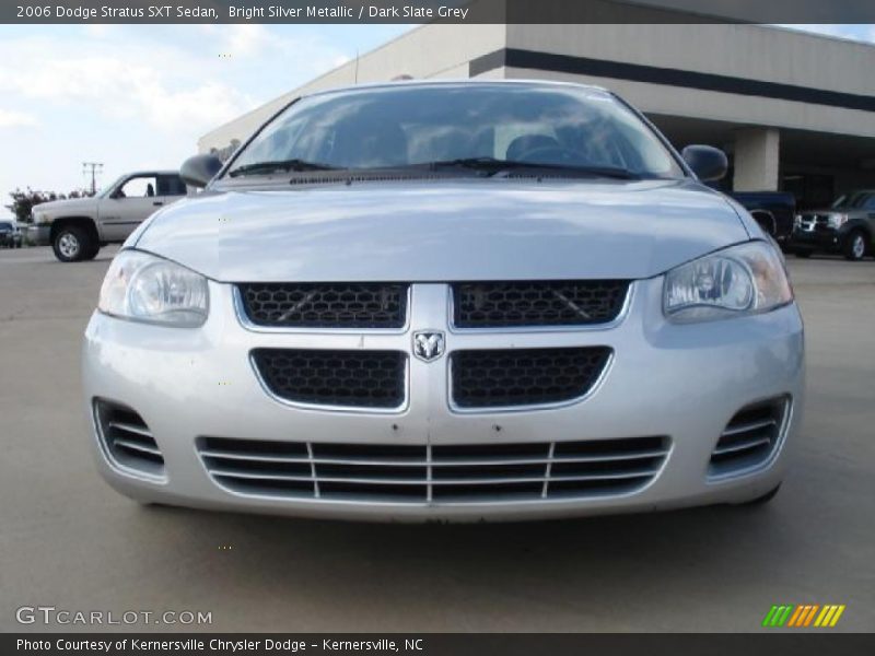 Bright Silver Metallic / Dark Slate Grey 2006 Dodge Stratus SXT Sedan