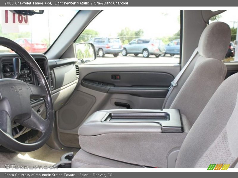 Light Pewter Metallic / Gray/Dark Charcoal 2003 Chevrolet Tahoe 4x4