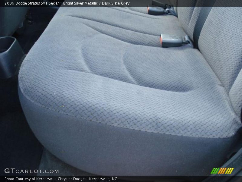 Bright Silver Metallic / Dark Slate Grey 2006 Dodge Stratus SXT Sedan