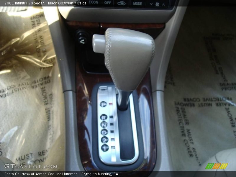 Black Obsidian / Beige 2001 Infiniti I 30 Sedan