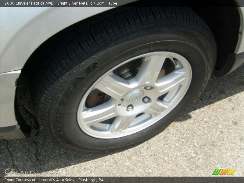 Bright Silver Metallic / Light Taupe 2006 Chrysler Pacifica AWD