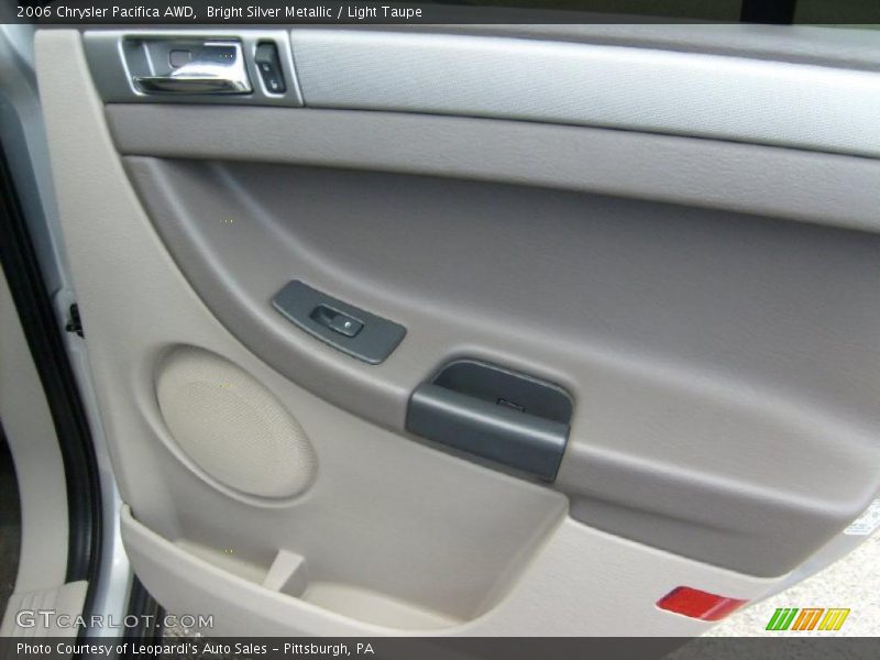 Bright Silver Metallic / Light Taupe 2006 Chrysler Pacifica AWD