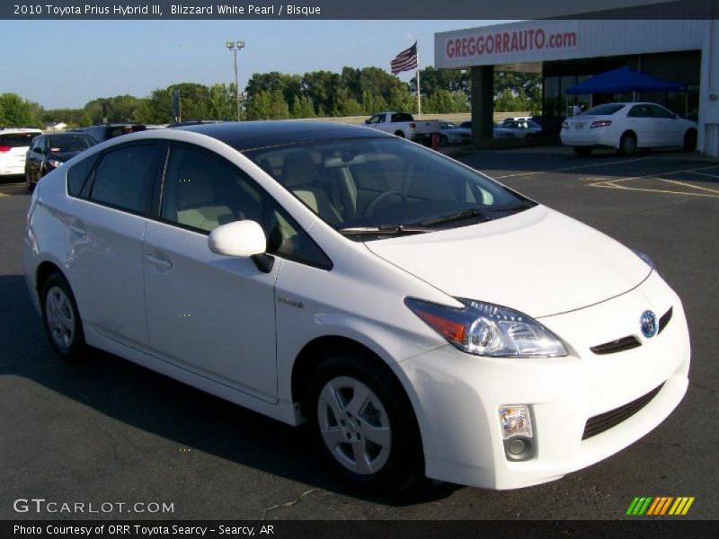 Blizzard White Pearl / Bisque 2010 Toyota Prius Hybrid III