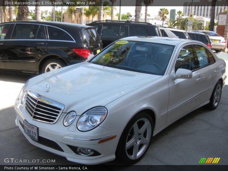 Arctic White / Ash 2009 Mercedes-Benz E 350 Sedan