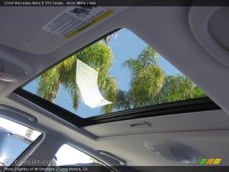 Arctic White / Ash 2009 Mercedes-Benz E 350 Sedan