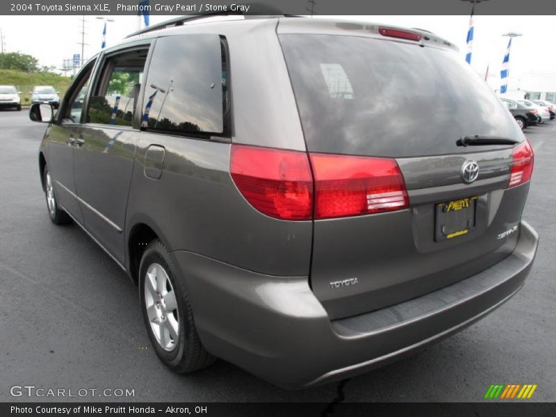 Phantom Gray Pearl / Stone Gray 2004 Toyota Sienna XLE