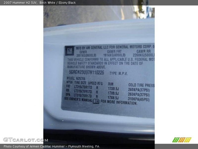 Birch White / Ebony Black 2007 Hummer H2 SUV