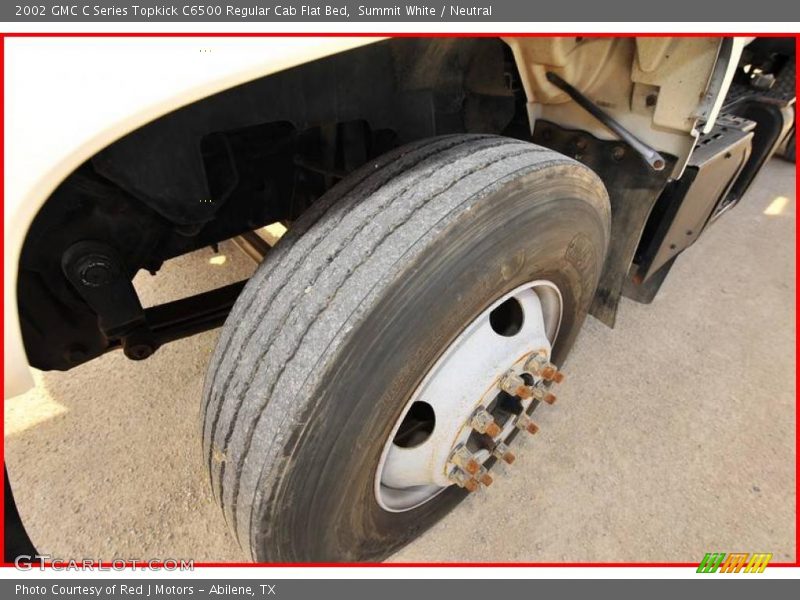 Summit White / Neutral 2002 GMC C Series Topkick C6500 Regular Cab Flat Bed