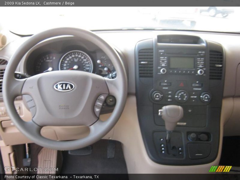 Cashmere / Beige 2009 Kia Sedona LX