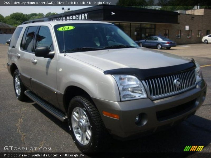 Silver Birch Metallic / Midnight Grey 2004 Mercury Mountaineer AWD