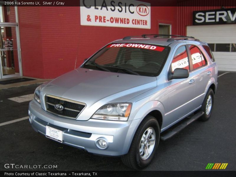 Silver / Gray 2006 Kia Sorento LX