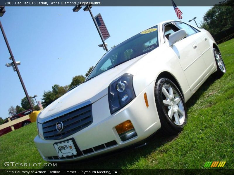 White Diamond / Light Neutral 2005 Cadillac CTS Sedan