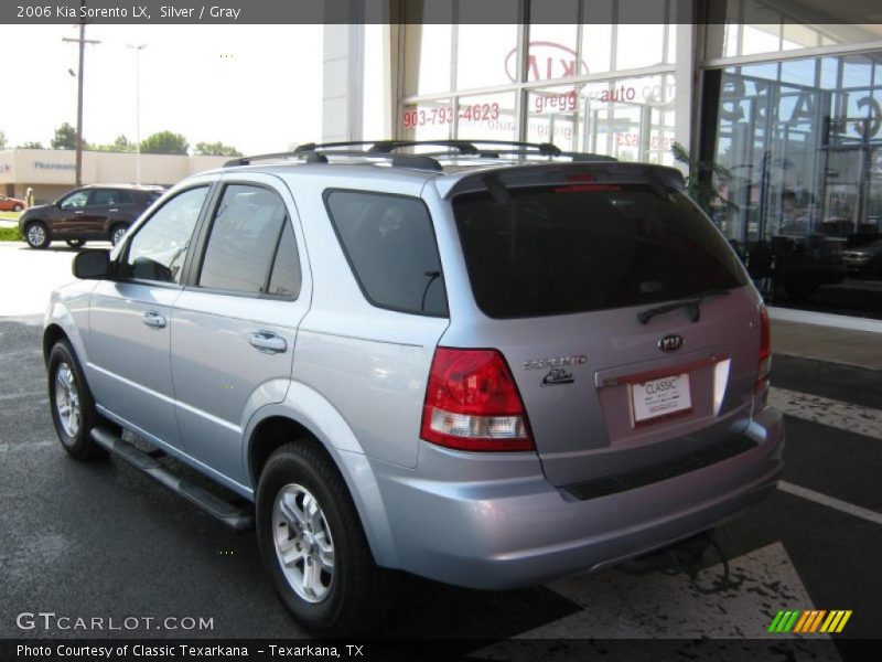 Silver / Gray 2006 Kia Sorento LX