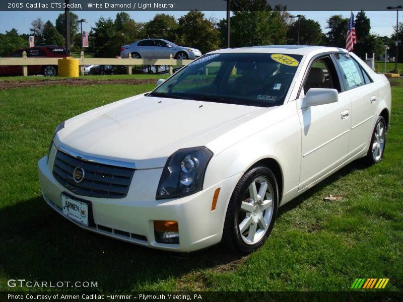 White Diamond / Light Neutral 2005 Cadillac CTS Sedan