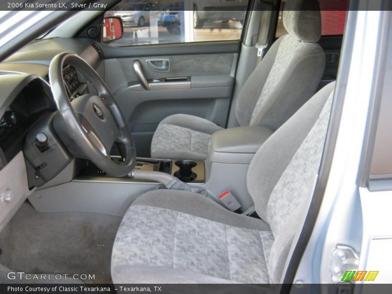 Silver / Gray 2006 Kia Sorento LX