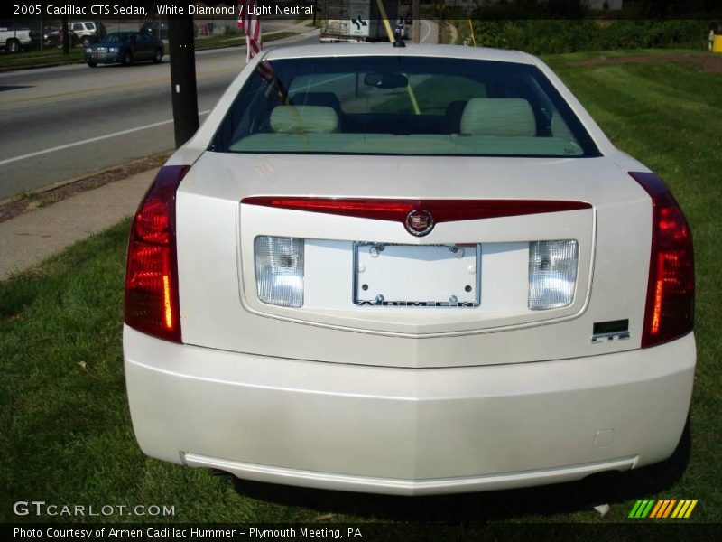White Diamond / Light Neutral 2005 Cadillac CTS Sedan