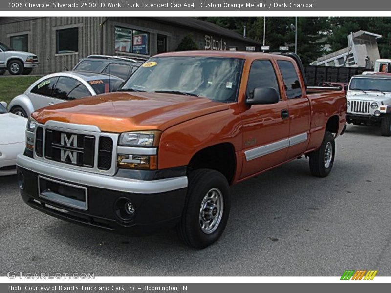 Custom Orange Metallic / Dark Charcoal 2006 Chevrolet Silverado 2500HD Work Truck Extended Cab 4x4
