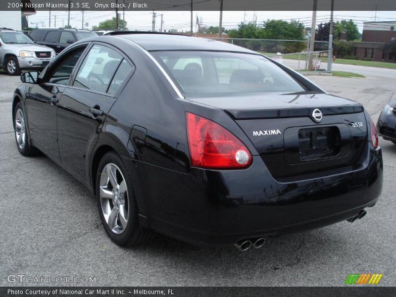 Onyx Black / Black 2004 Nissan Maxima 3.5 SE
