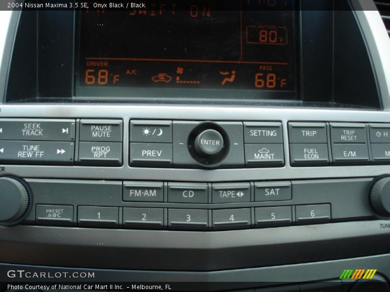 Onyx Black / Black 2004 Nissan Maxima 3.5 SE