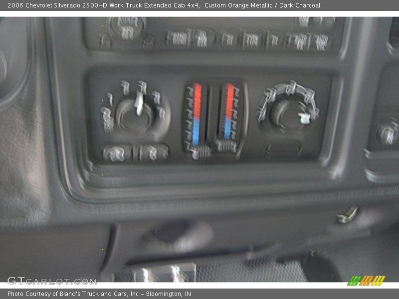 Custom Orange Metallic / Dark Charcoal 2006 Chevrolet Silverado 2500HD Work Truck Extended Cab 4x4