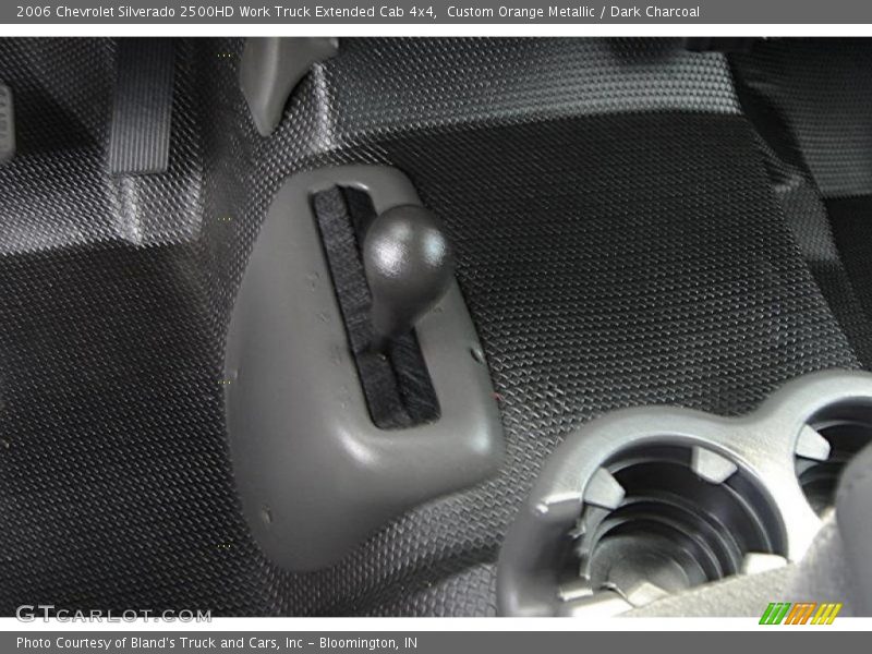 Custom Orange Metallic / Dark Charcoal 2006 Chevrolet Silverado 2500HD Work Truck Extended Cab 4x4
