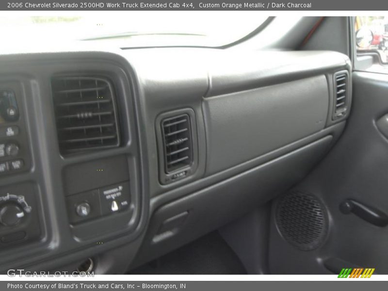 Custom Orange Metallic / Dark Charcoal 2006 Chevrolet Silverado 2500HD Work Truck Extended Cab 4x4