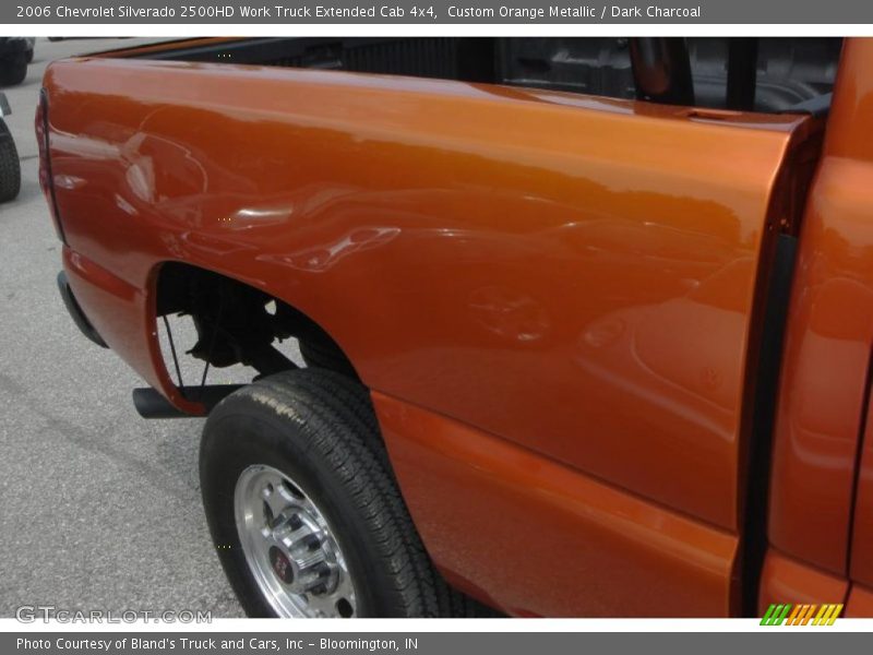 Custom Orange Metallic / Dark Charcoal 2006 Chevrolet Silverado 2500HD Work Truck Extended Cab 4x4