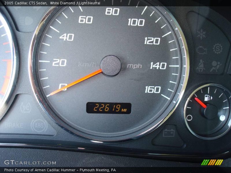 White Diamond / Light Neutral 2005 Cadillac CTS Sedan